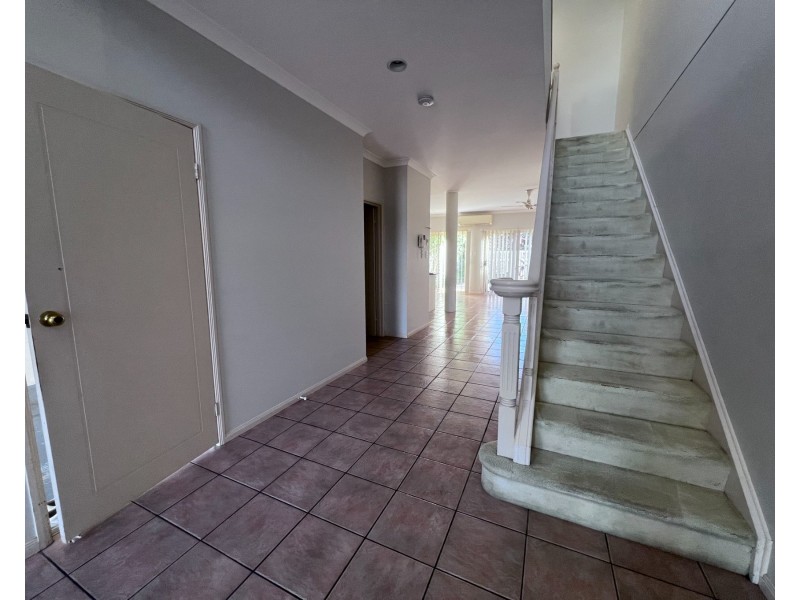 10/60 Caseys Road, Hope Island QLD 4212