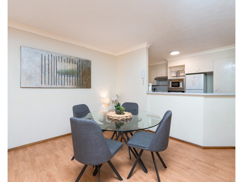 23/32 Beach Parade, Surfers Paradise QLD 4217