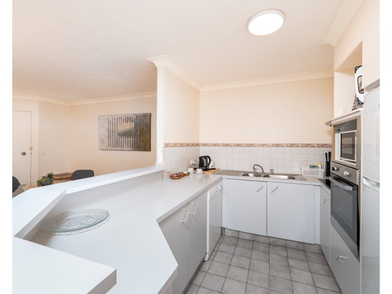 23/32 Beach Parade, Surfers Paradise QLD 4217