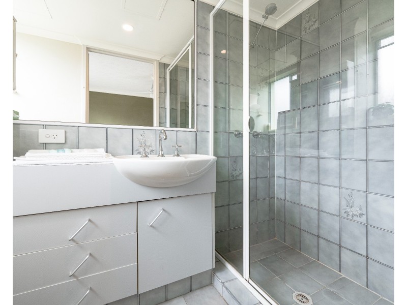 23/32 Beach Parade, Surfers Paradise QLD 4217