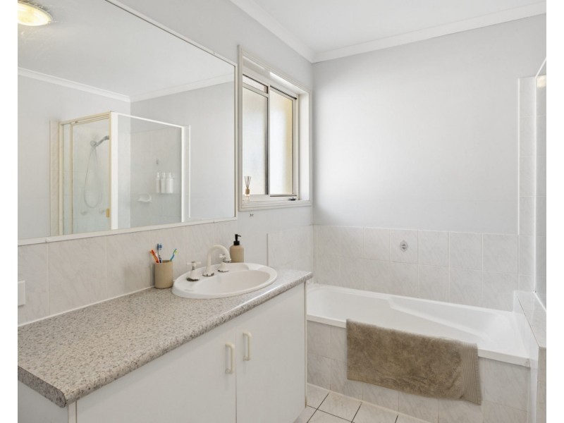 64/102-104 Alexander Drive, Highland Park QLD 4211