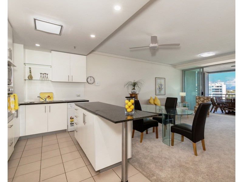 905/360 Marine Parade, Labrador QLD 4215
