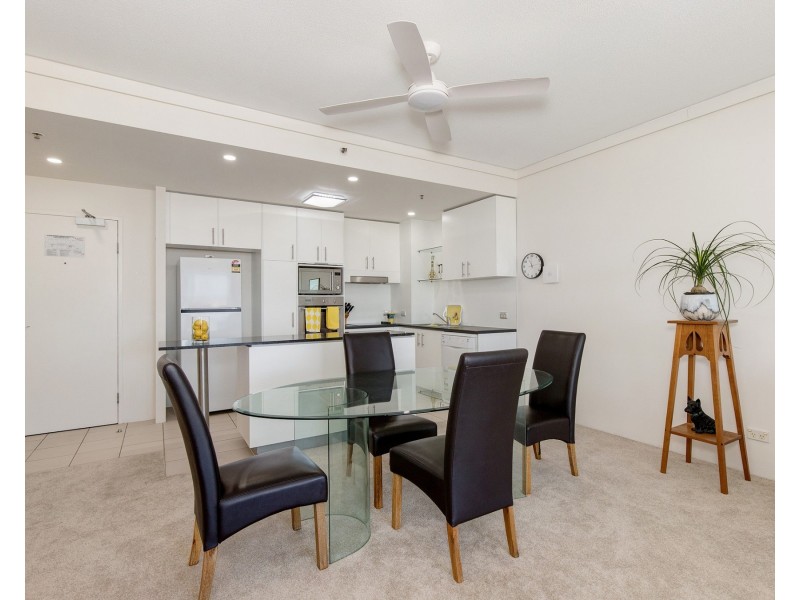 905/360 Marine Parade, Labrador QLD 4215