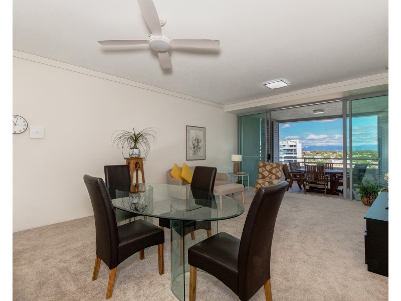 905/360 Marine Parade, Labrador QLD 4215