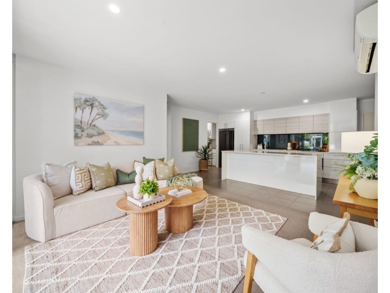 ID:21174494/6-8 Waterford Court Waterford Court, Bundall QLD 4217