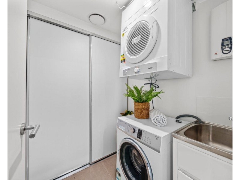 ID:21174494/6-8 Waterford Court Waterford Court, Bundall QLD 4217