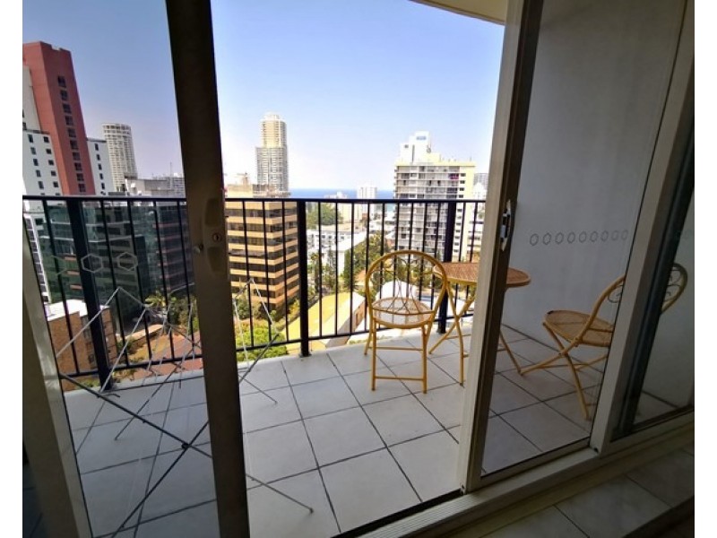 ID:21174559/2 Riverview Parade, Surfers Paradise QLD 4217