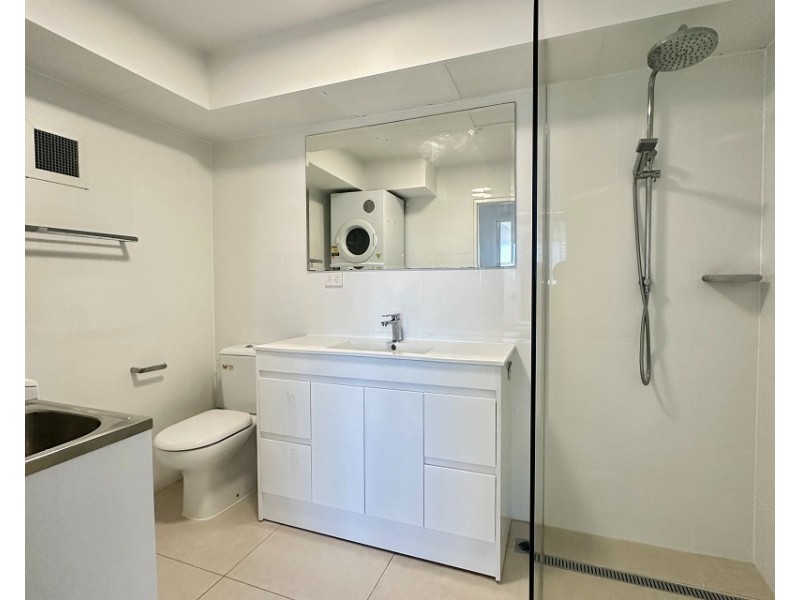 ID:21174559/2 Riverview Parade, Surfers Paradise QLD 4217