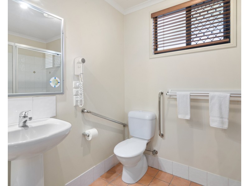 ID:21174764/71 Hinde Street, Ashmore QLD 4214