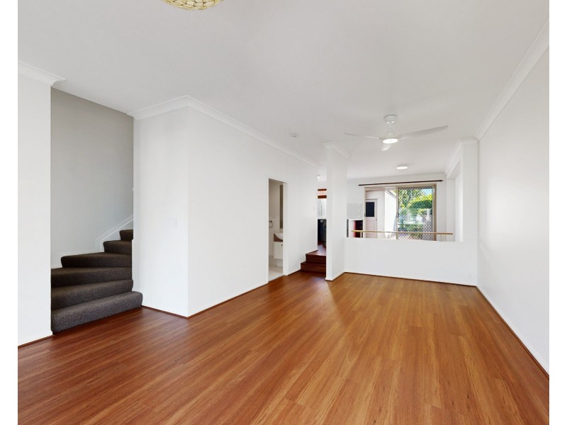72 Kenbury Street, Bulimba QLD 4171