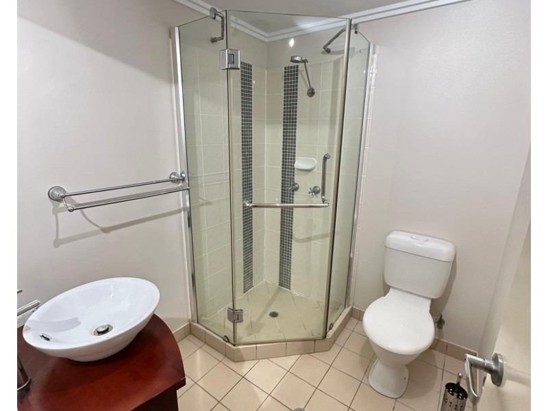 ID:21174969/29-33 Springfield Crescent, Manoora QLD 4870