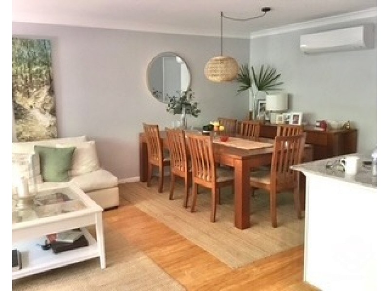 ID:21174981/ 1 Great Hall Drive Great Hall Drive, Miami QLD 4220