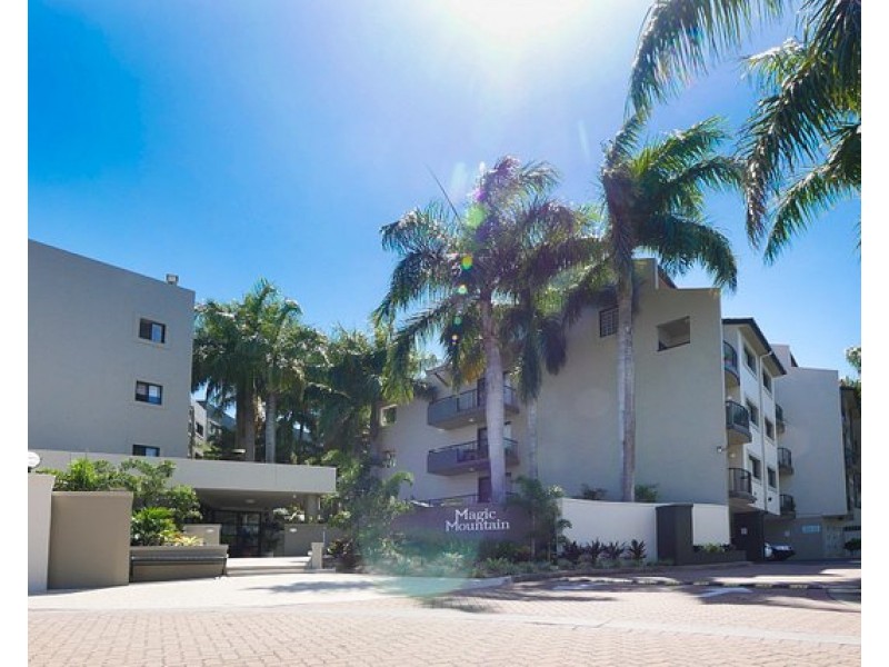 ID:21175011/ 1 Great Hall Drive, Miami QLD 4220