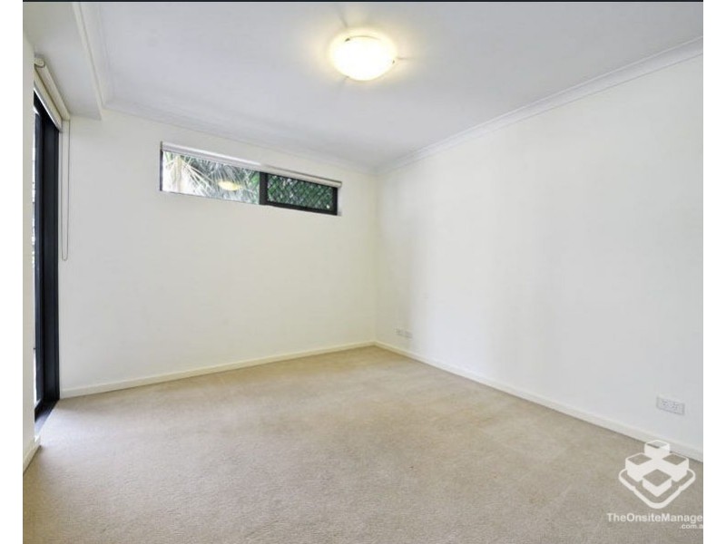 ID:21175021/38 Brougham Street, Fairfield QLD 4103