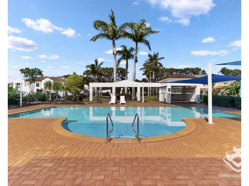 34/60 Caseys Road, Hope Island QLD 4212