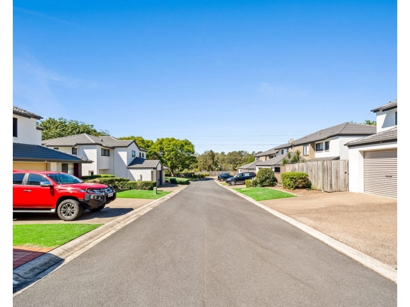 ID:21175147/16 Violet Close, Eight Mile Plains QLD 4113