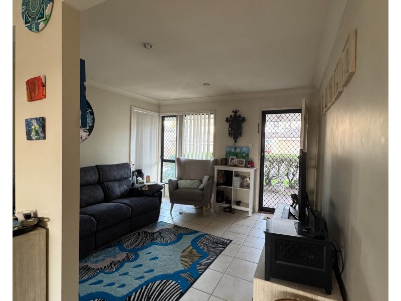 ID:21175147/16 Violet Close, Eight Mile Plains QLD 4113