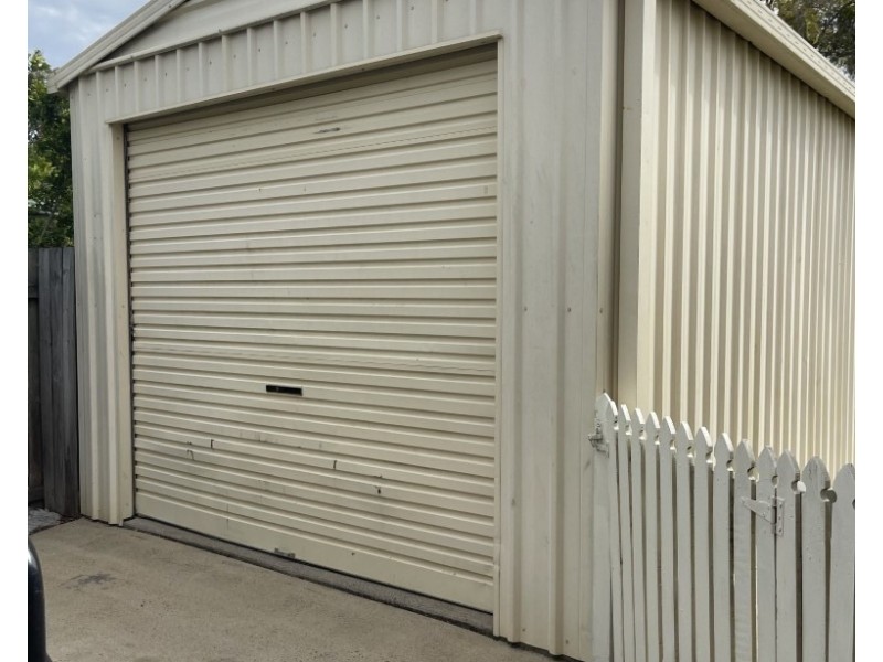 6 Shoreline Court, Urangan QLD 4655