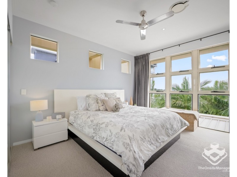 ID:21175221/251 Varsity Parade, Varsity Lakes QLD 4227