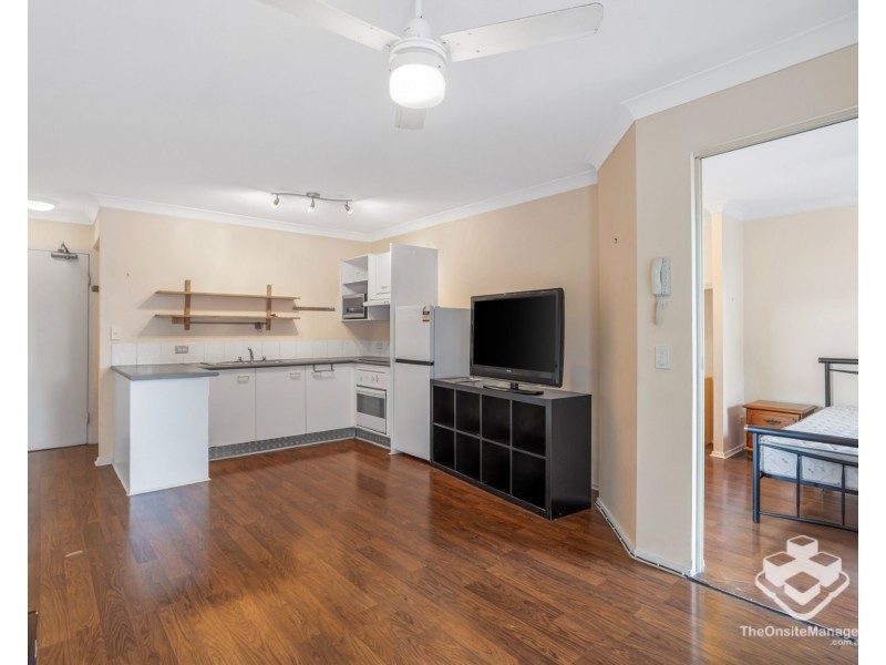 19/3-5 Barranbali Street, Surfers Paradise QLD 4217