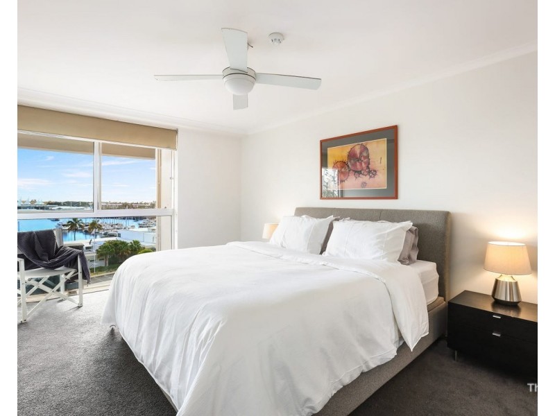 ID:21175301/ 18 MacArthur Parade, Main Beach QLD 4217