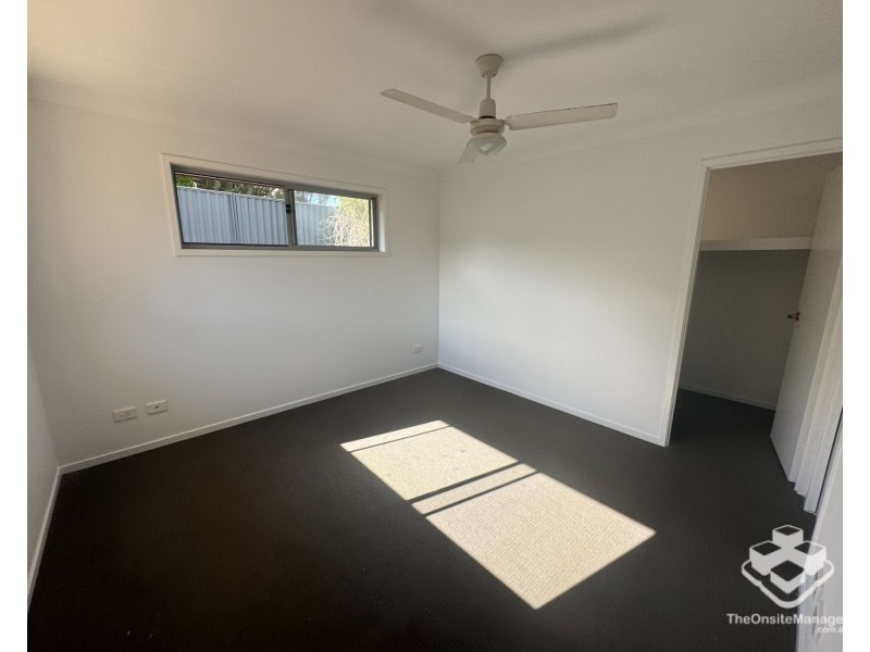 20 Whitsunday Place, Redland Bay QLD 4165