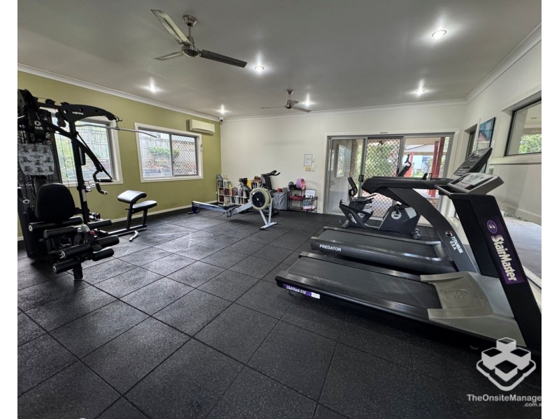 20 Whitsunday Place, Redland Bay QLD 4165