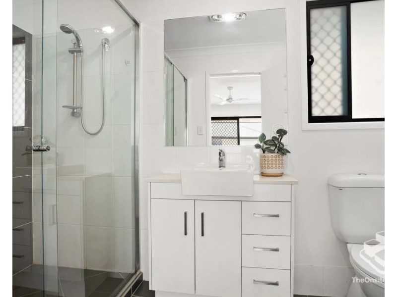 ID:21175422/15 Waratah Way Waratah Way, Morayfield QLD 4506