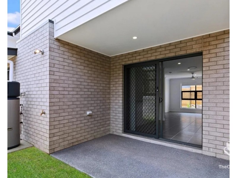 ID:21175422/15 Waratah Way Waratah Way, Morayfield QLD 4506