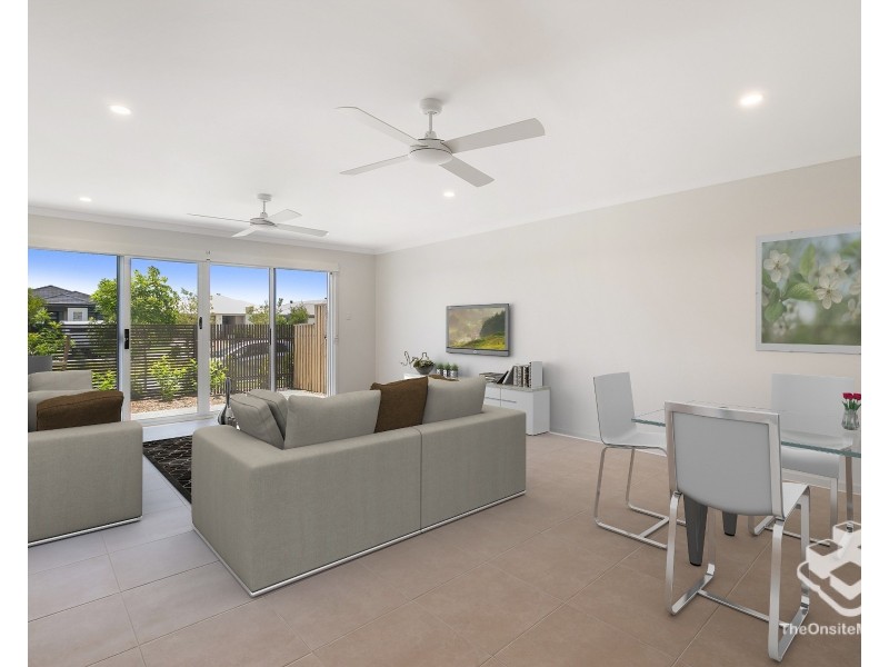 95/370 Gainsborough Drive, Pimpama QLD 4209