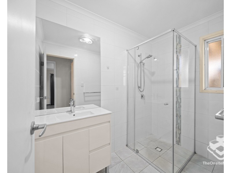 1 Cedar Drive, Stapylton QLD 4207