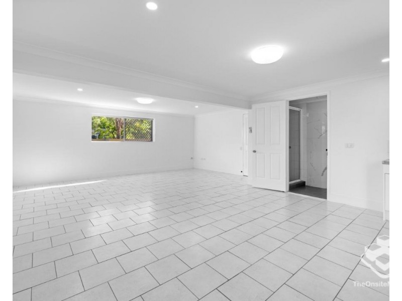 2 Hoffman Street, Mcdowall QLD 4053
