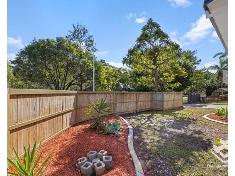 2 Hoffman Street, Mcdowall QLD 4053