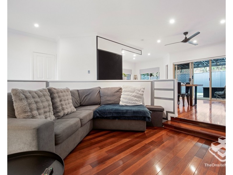 12 Winslow Court, Oxenford QLD 4210