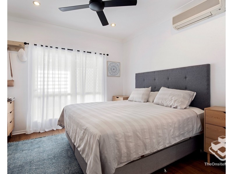 12 Winslow Court, Oxenford QLD 4210