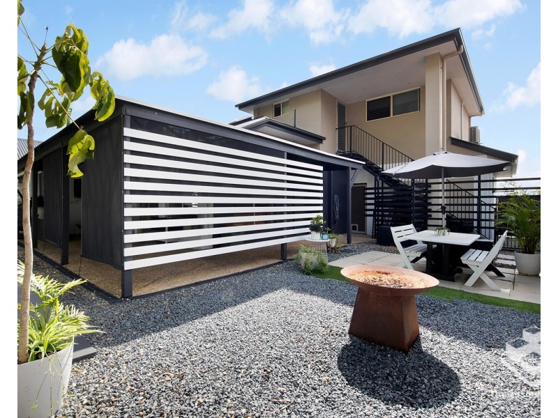12 Winslow Court, Oxenford QLD 4210
