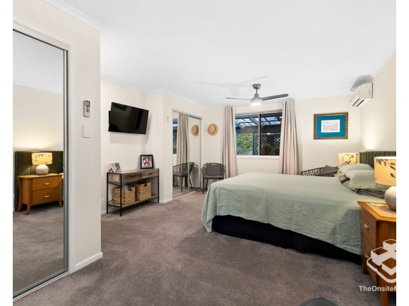17 Calhoun Street, Mcdowall QLD 4053