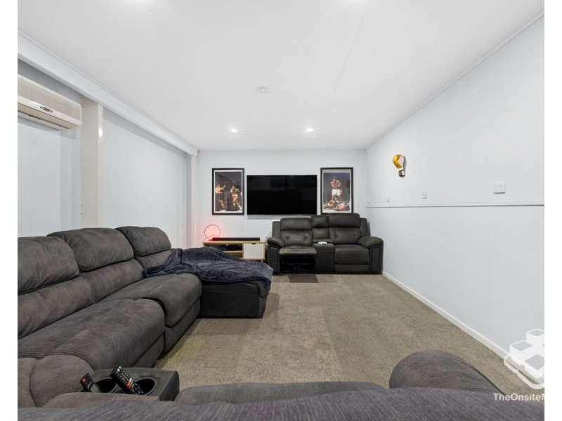 17 Calhoun Street, Mcdowall QLD 4053