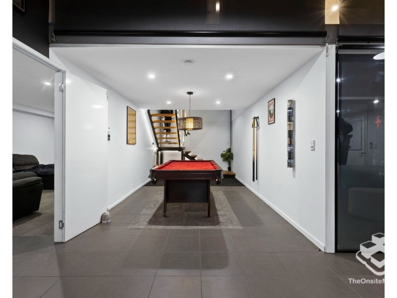 17 Calhoun Street, Mcdowall QLD 4053