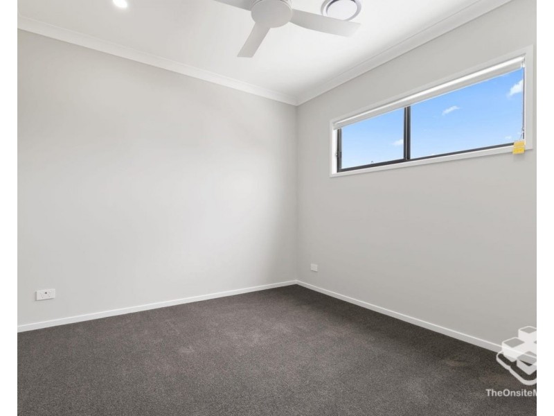73 Montgomery Cct, Pallara QLD 4110