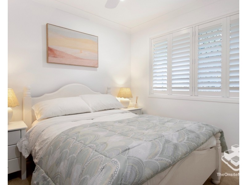 27 Lismore Drive, Helensvale QLD 4212
