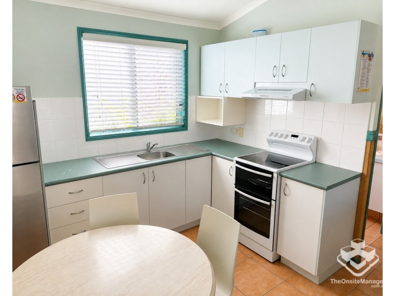 ID:21175672/71 Hinde Street, Ashmore QLD 4214