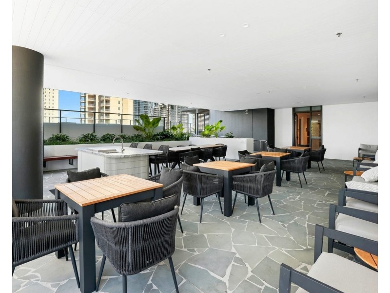 ID:21175689/25 Woodroffe Avenue, Main Beach QLD 4217