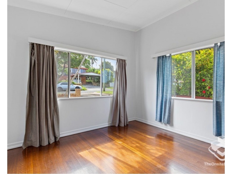 15 Boulter Street, Aspley QLD 4034