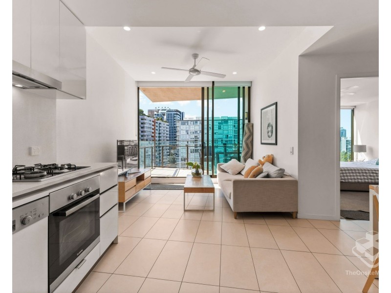 31010/24 Stratton Street, Newstead QLD 4006