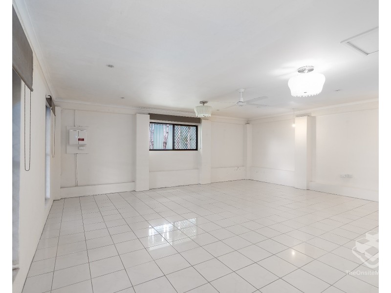 203 Gowan Road, Sunnybank Hills QLD 4109