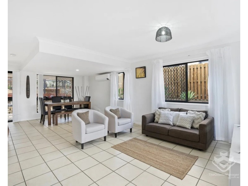 20/141 Pacific Pines Boulevard, Pacific Pines QLD 4211