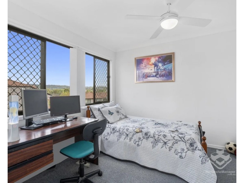 20/141 Pacific Pines Boulevard, Pacific Pines QLD 4211