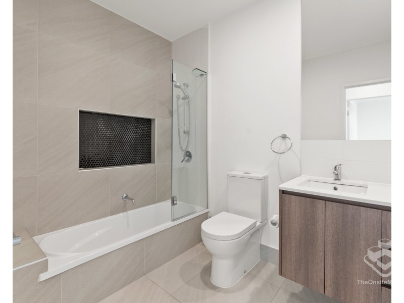 ID:21175954/87 Florabella, Robina QLD 4226