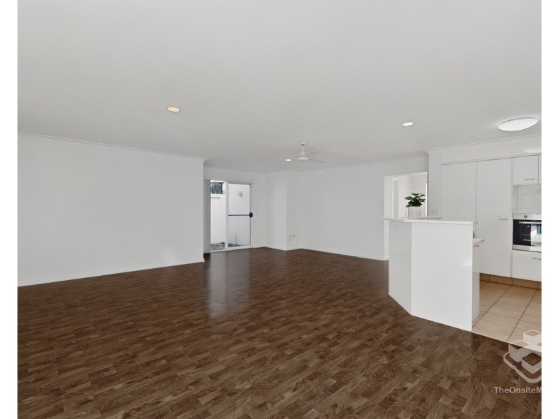 31 Langport Pde, Mudgeeraba QLD 4213
